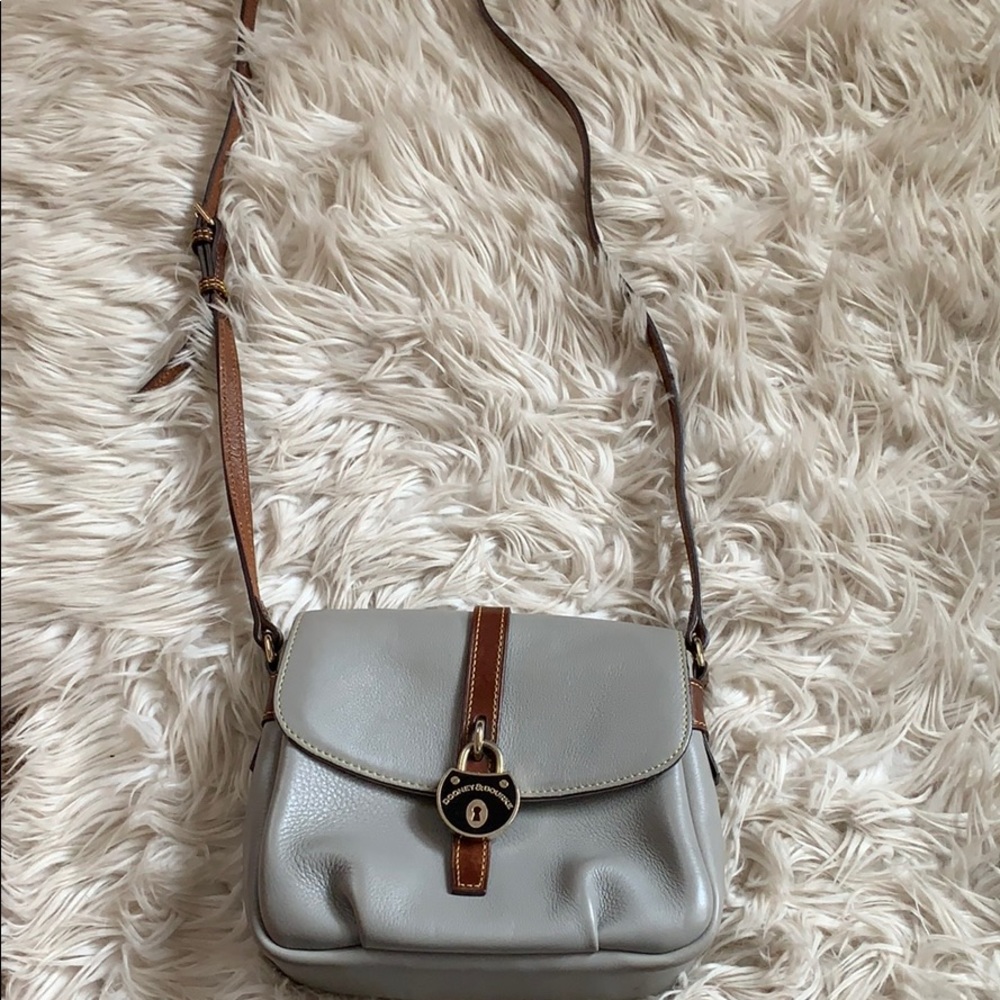 Dooney and Bourke crossbody purse